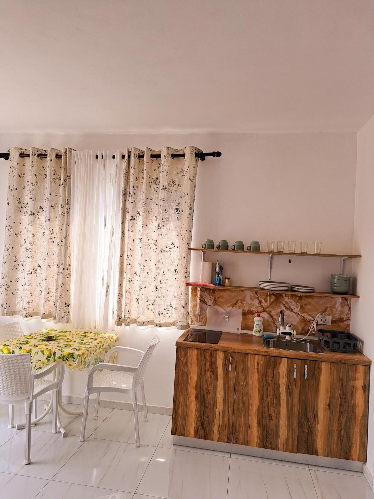 Troi Beach House Vlorë 部屋 写真